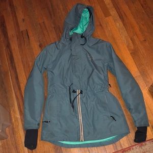 Women’s Snowboarding Jacket